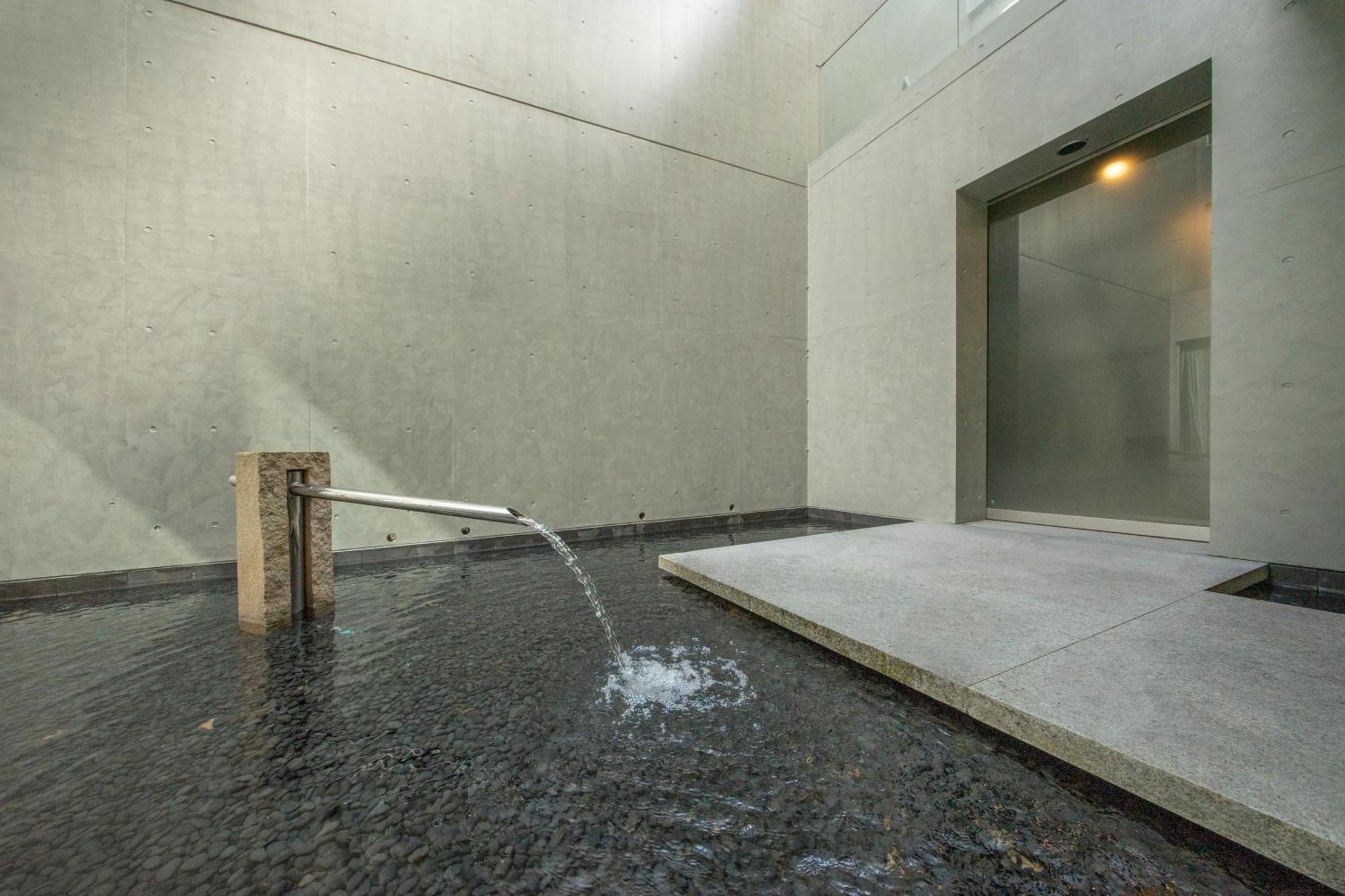Azabu Modern House The Tokyo Tower Can Be Seen From The Villa 500M2 Exterior photo