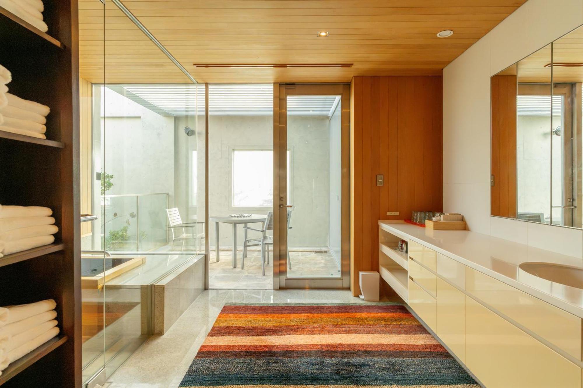 Azabu Modern House The Tokyo Tower Can Be Seen From The Villa 500M2 Exterior photo