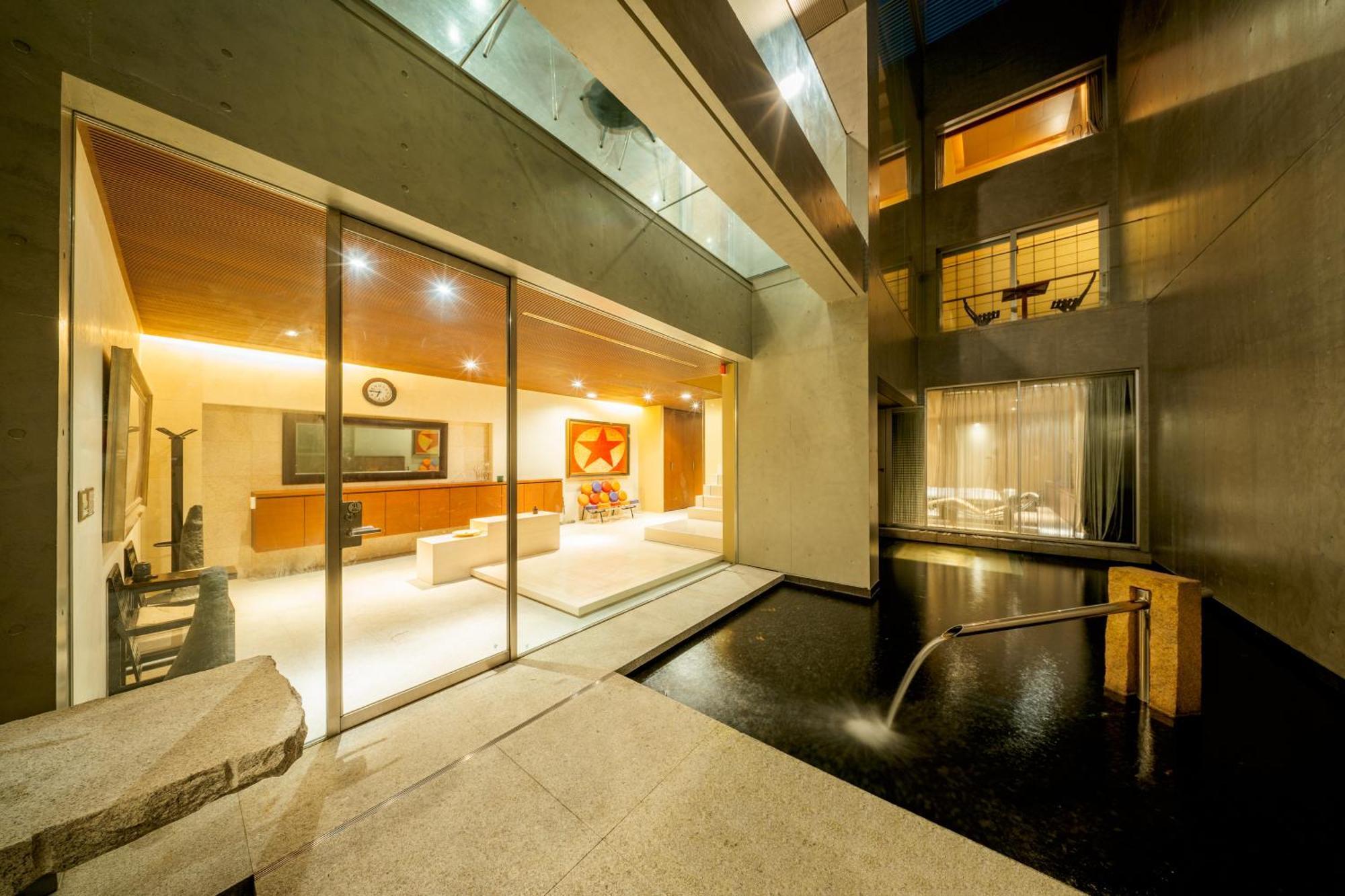 Azabu Modern House The Tokyo Tower Can Be Seen From The Villa 500M2 Exterior photo