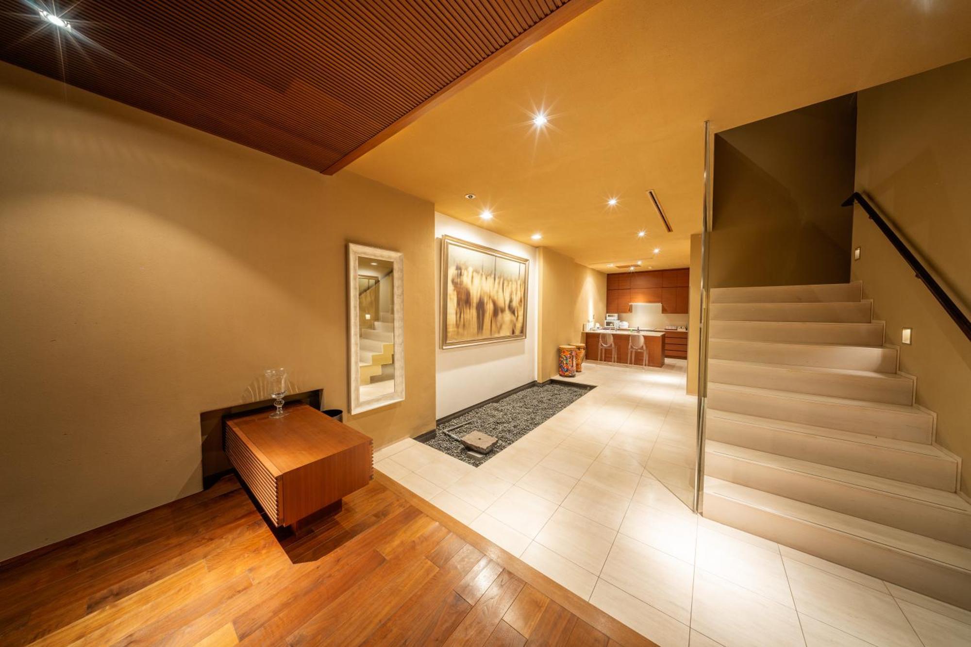 Azabu Modern House The Tokyo Tower Can Be Seen From The Villa 500M2 Exterior photo
